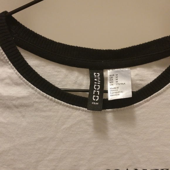 H&M White Crop Top 🇨🇦 - Picture 2 of 3